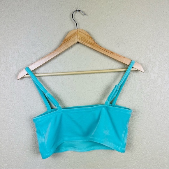 Juicy Couture Women's Urban Outfitters Exclusive Velour Crop Top - Picture 6 of 10